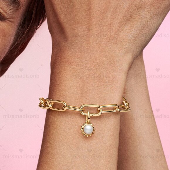 Pandora ME Treated Cultured Pearl Sun Mini Dangle Charm - Picture 4 of 5